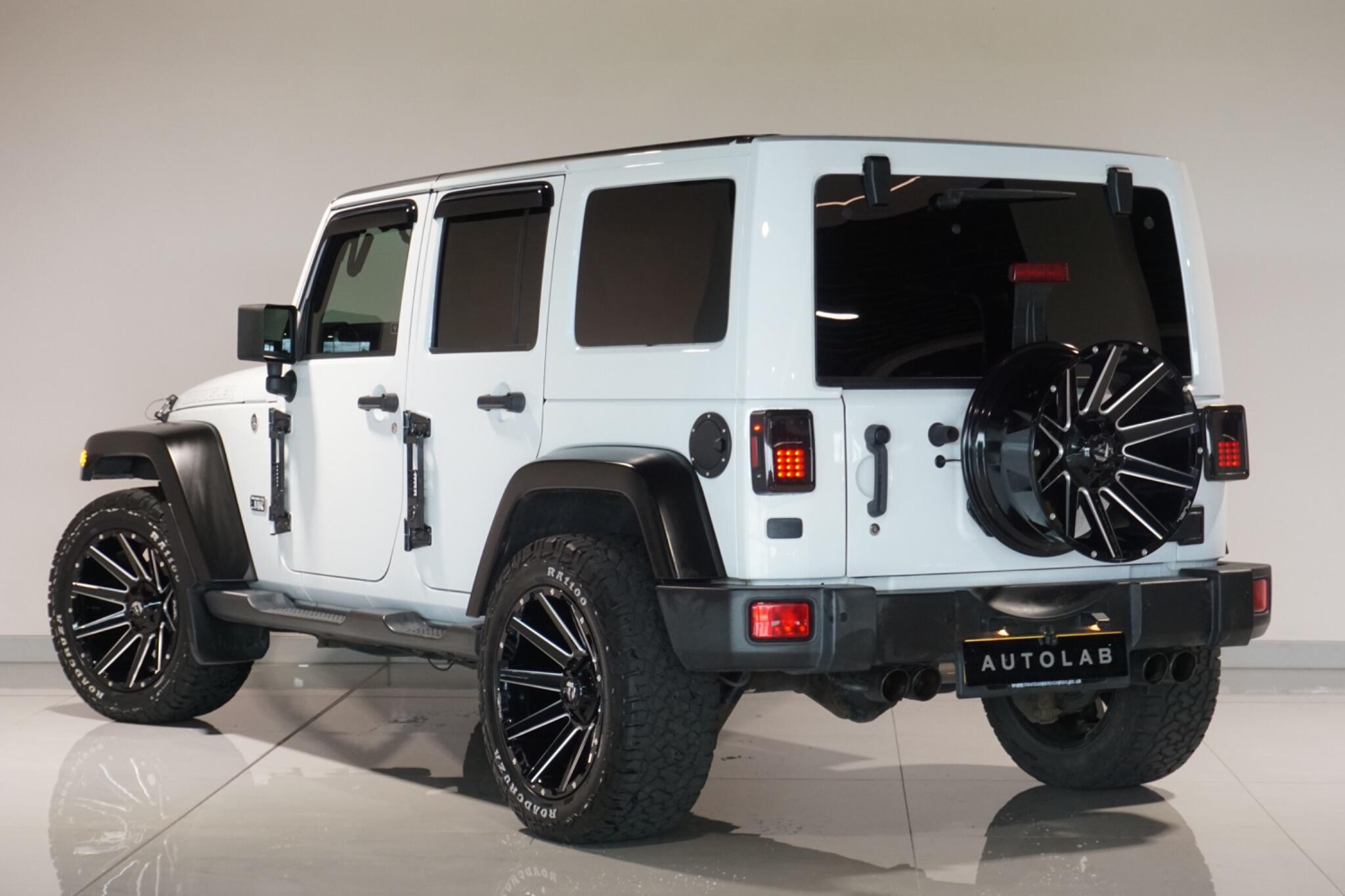 Jeep Wrangler 3.6 V6 JK Edition SUV 4dr Petrol Auto 4WD Euro 6 (280 bhp)